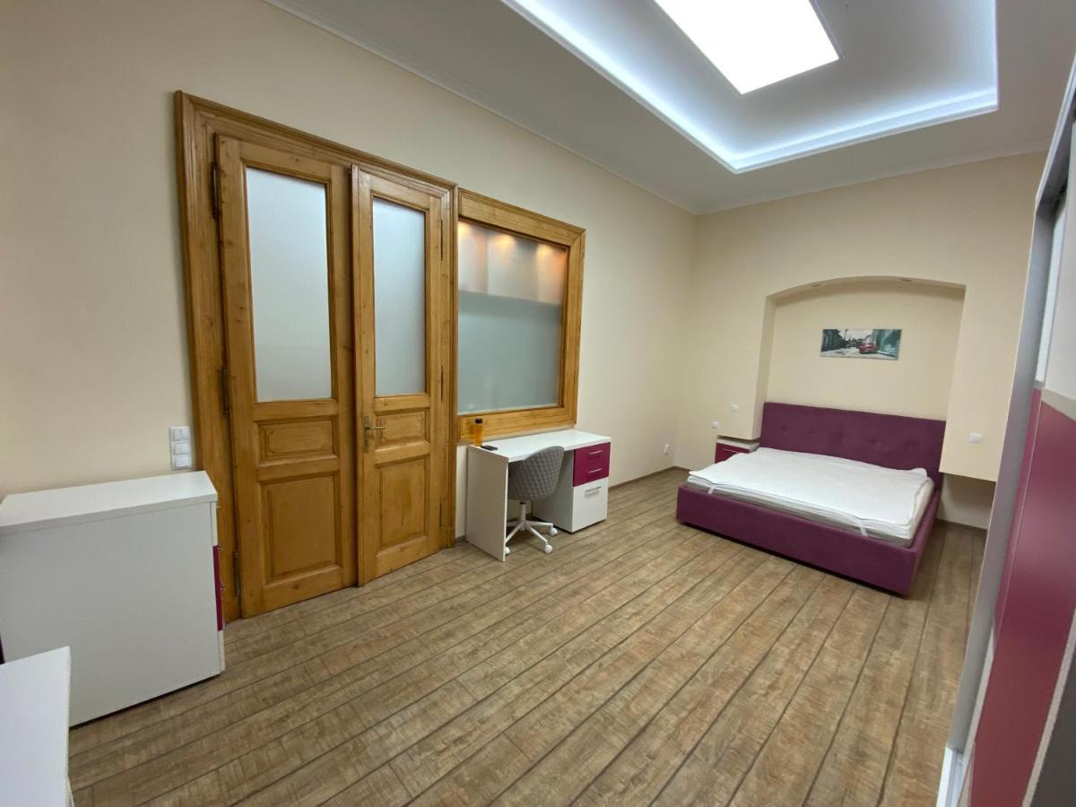 Centre Ville Apartment Cluj-Napoca Ngoại thất bức ảnh